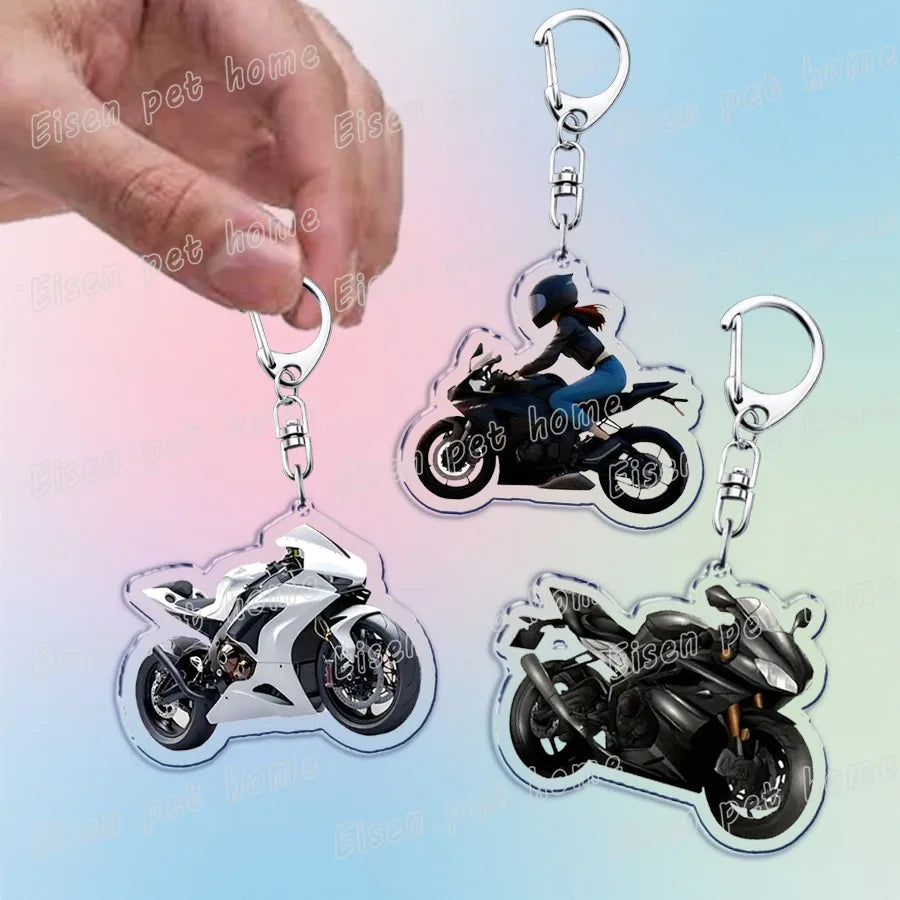Motorcycle Helmet Keychain – Rider Gift & Bag Charm Accessory
