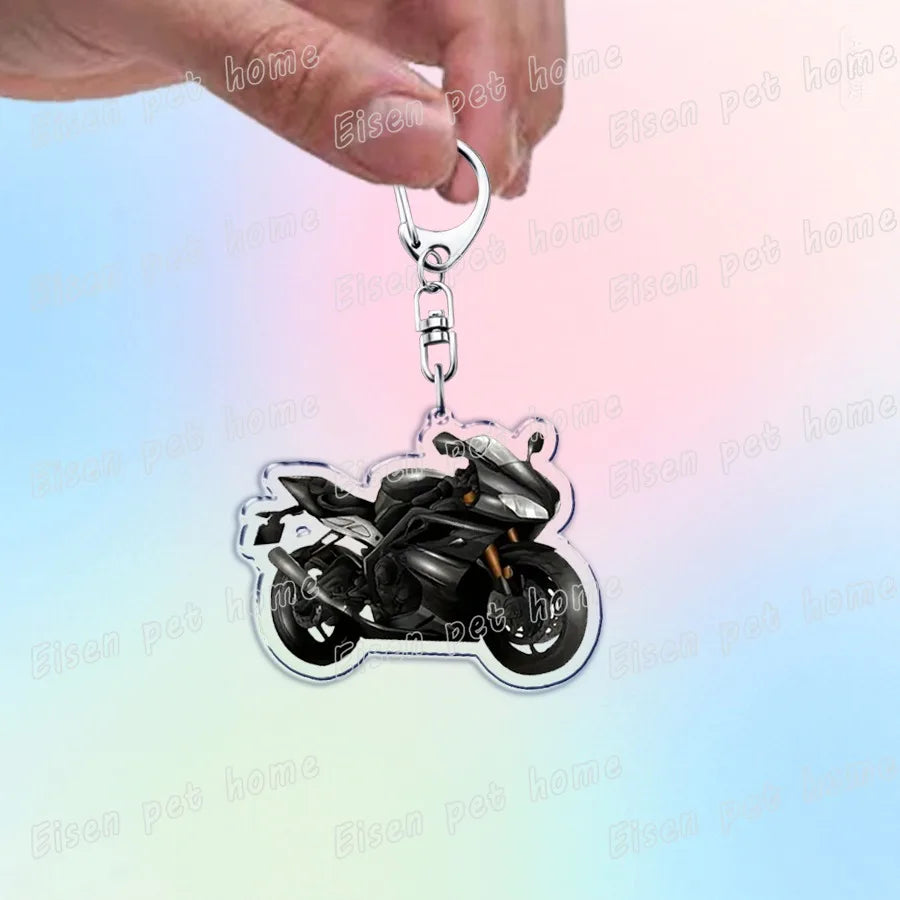 Motorcycle Helmet Keychain – Rider Gift & Bag Charm Accessory