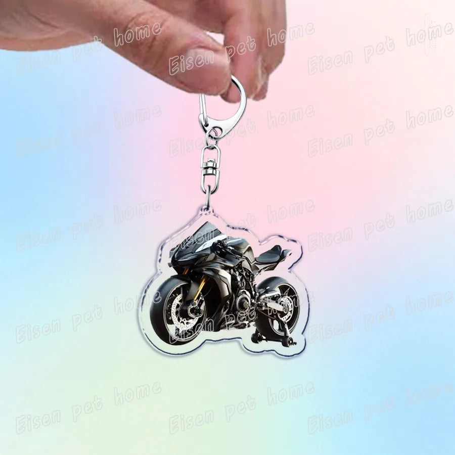 Motorcycle Helmet Keychain – Rider Gift & Bag Charm Accessory