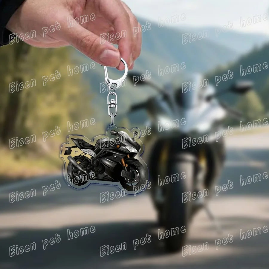 Motorcycle Helmet Keychain – Rider Gift & Bag Charm Accessory